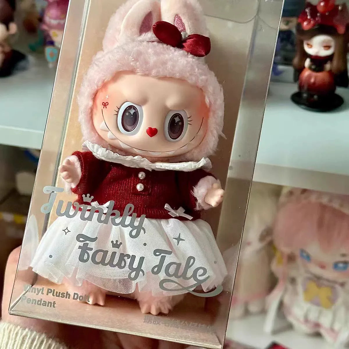 Labubu™ Sweetheart Doll – Mokoko 1st Gen Remastered Mini Plush Pendant | 17CM Vinyl Kawaii Collectible by Hot Toys