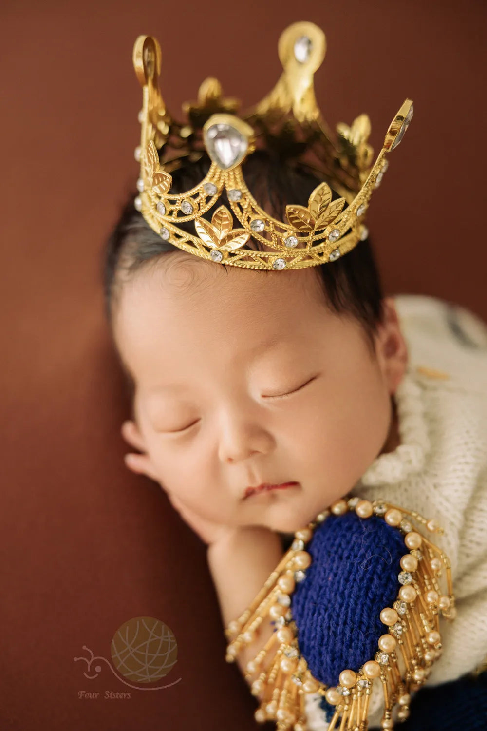 CYMMHCM™ Royal Newborn Photography Set