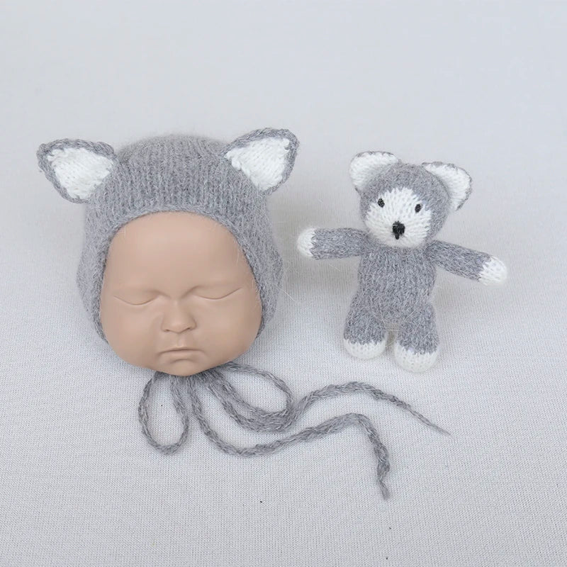 Handmade Newborn Bonnet &amp; Toy Set  Wool Photography Props