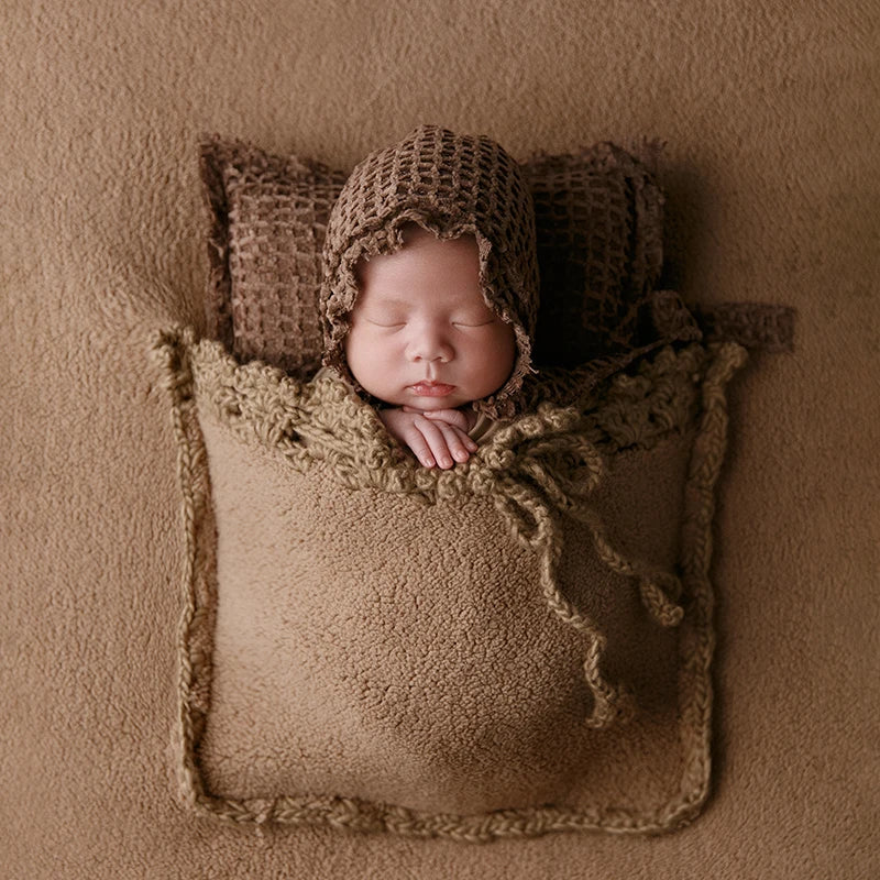 🧸 Baby Sleeping Bag Blanket – Brown Newborn Photography Prop (0–6M | Unisex)