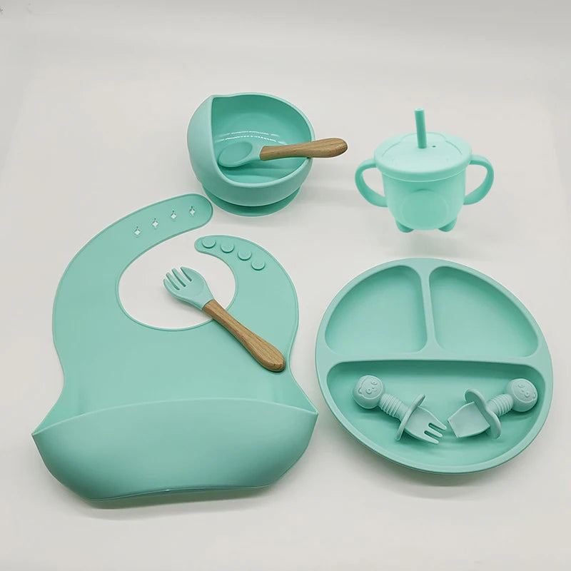 Kid's 6/8-Piece Silicone Dishes Set