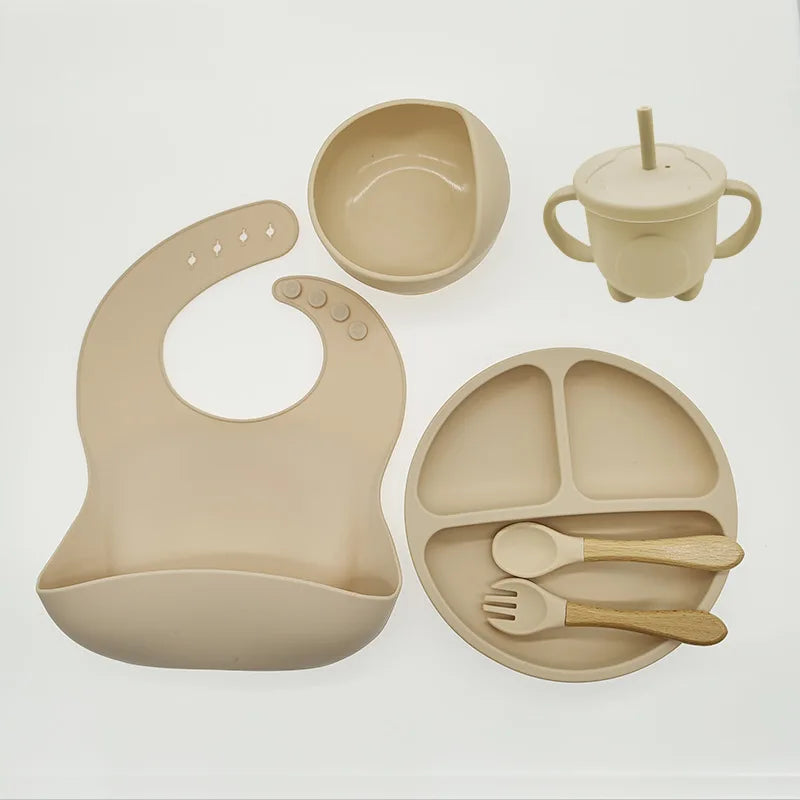 Kid's 6/8-Piece Silicone Dishes Set