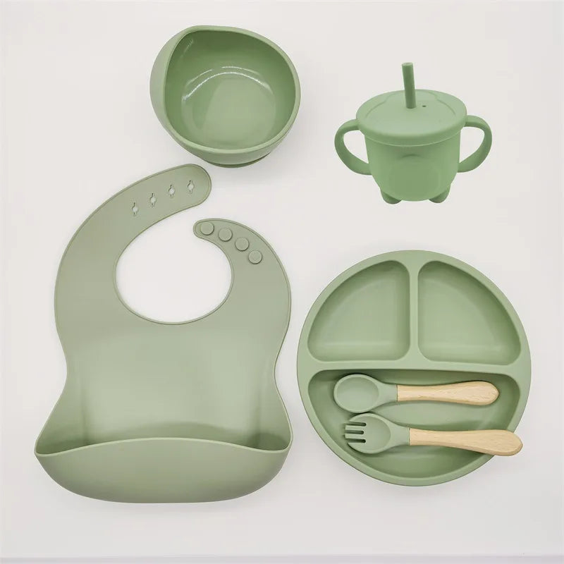 Kid's 6/8-Piece Silicone Dishes Set