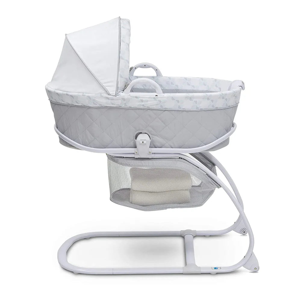2-in-1 Baby Rocking Bassinet with Music