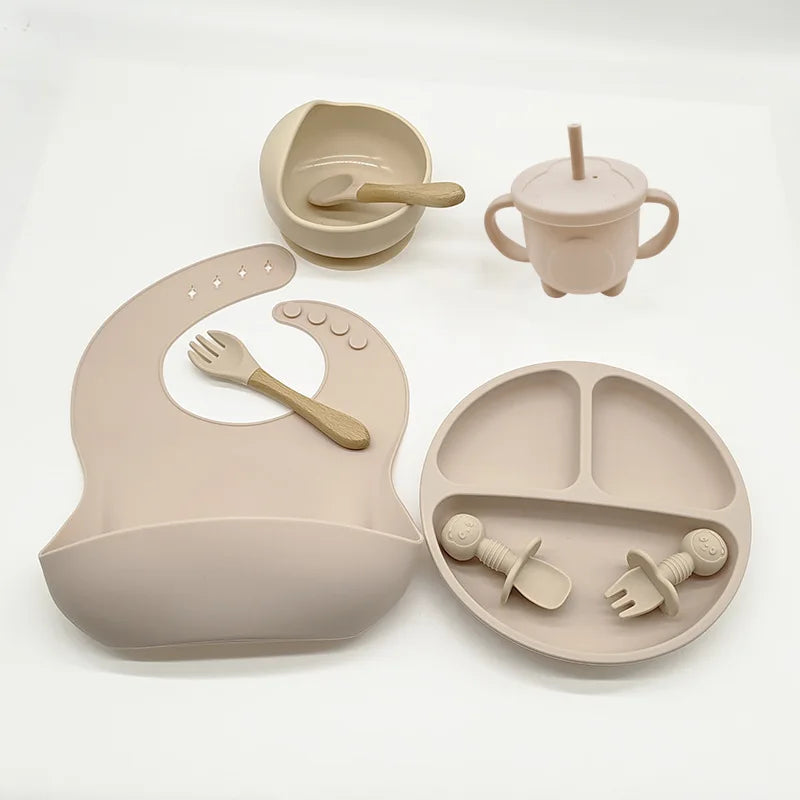 Kid's Silicone Dishes Set – 6 or 8-Piece Complete Mealtime Set
