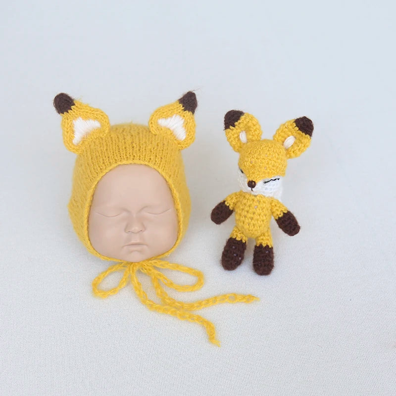 Handmade Newborn Bonnet &amp; Toy Set  Wool Photography Props